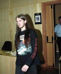 Vikernes durante el proceso judicial que lo llevó a la c&aacutercel